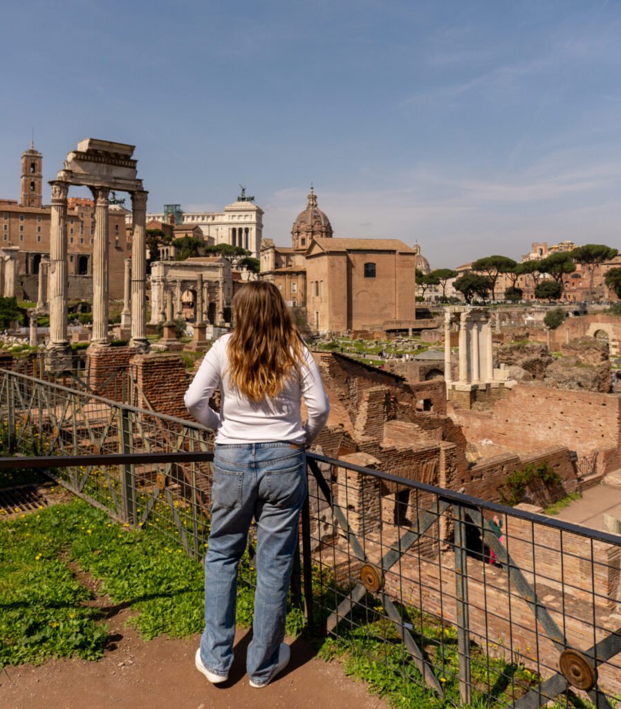 travel-blog-Rome-Italy-roman-forum